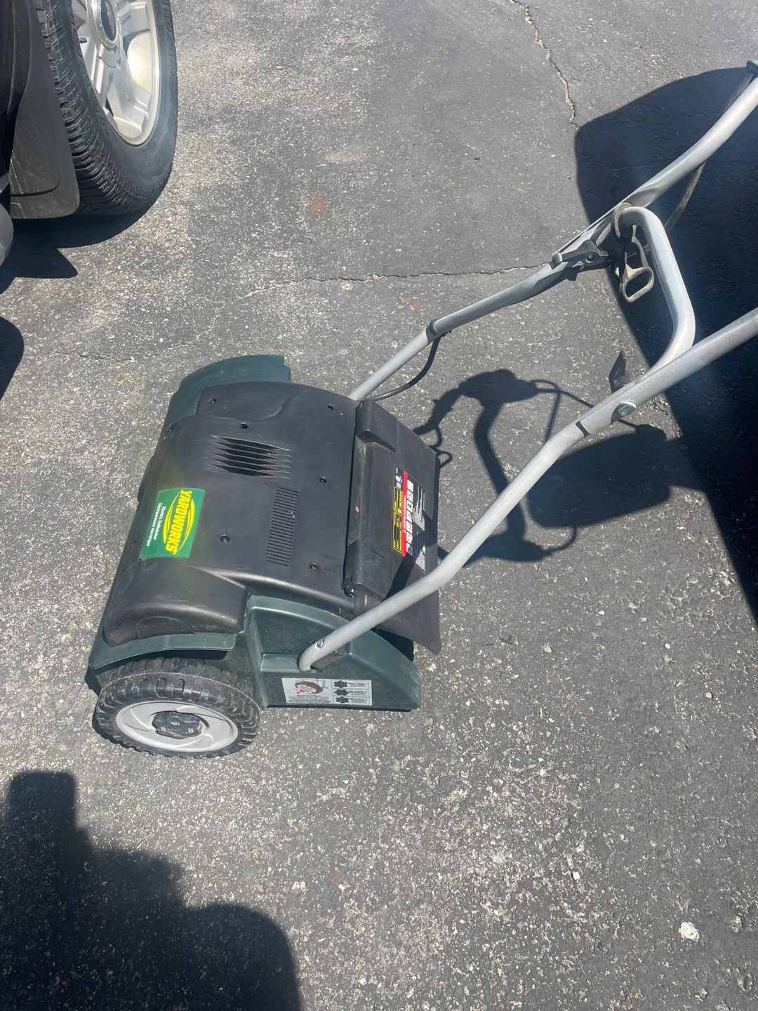 Yardworks Electric Dethatcher - photo 3