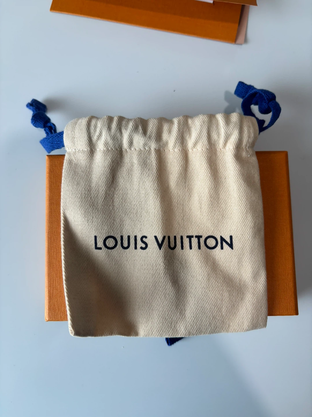 Louis Vuitton Loop It Bracelet - photo 2