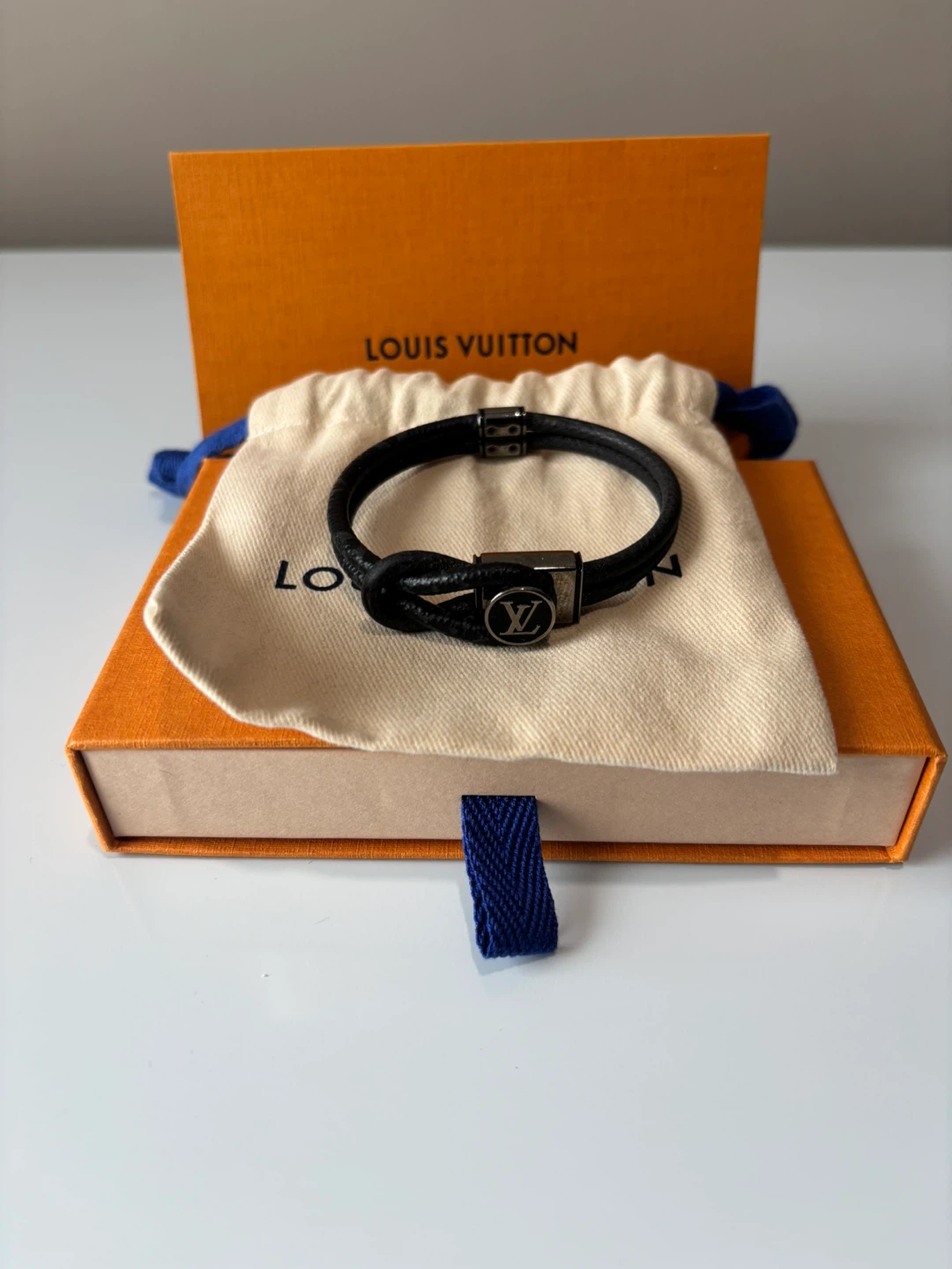 Louis Vuitton Loop It Bracelet
