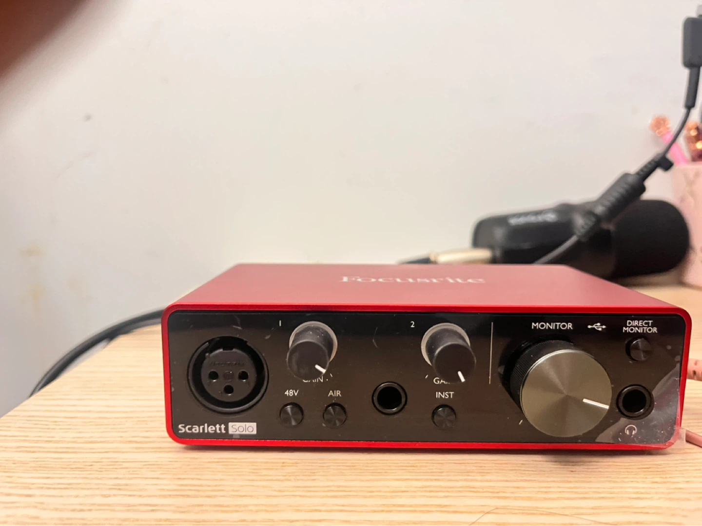Focusrite Scarlett Solo 3rd Gen USB Audio Interface - photo 3