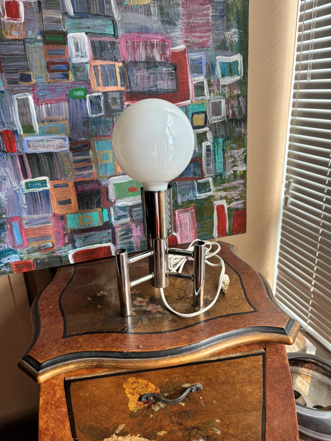 Mid-Century Modern Chrome Table Lamp with White Globe Shade - photo 5