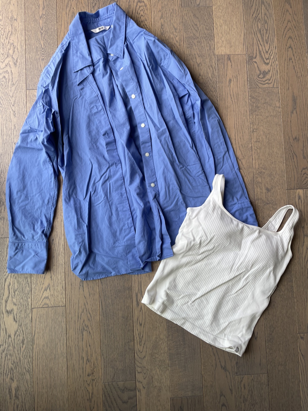 Uniqlo Blue Long Sleeve Shirt & White Tank Top - photo 3