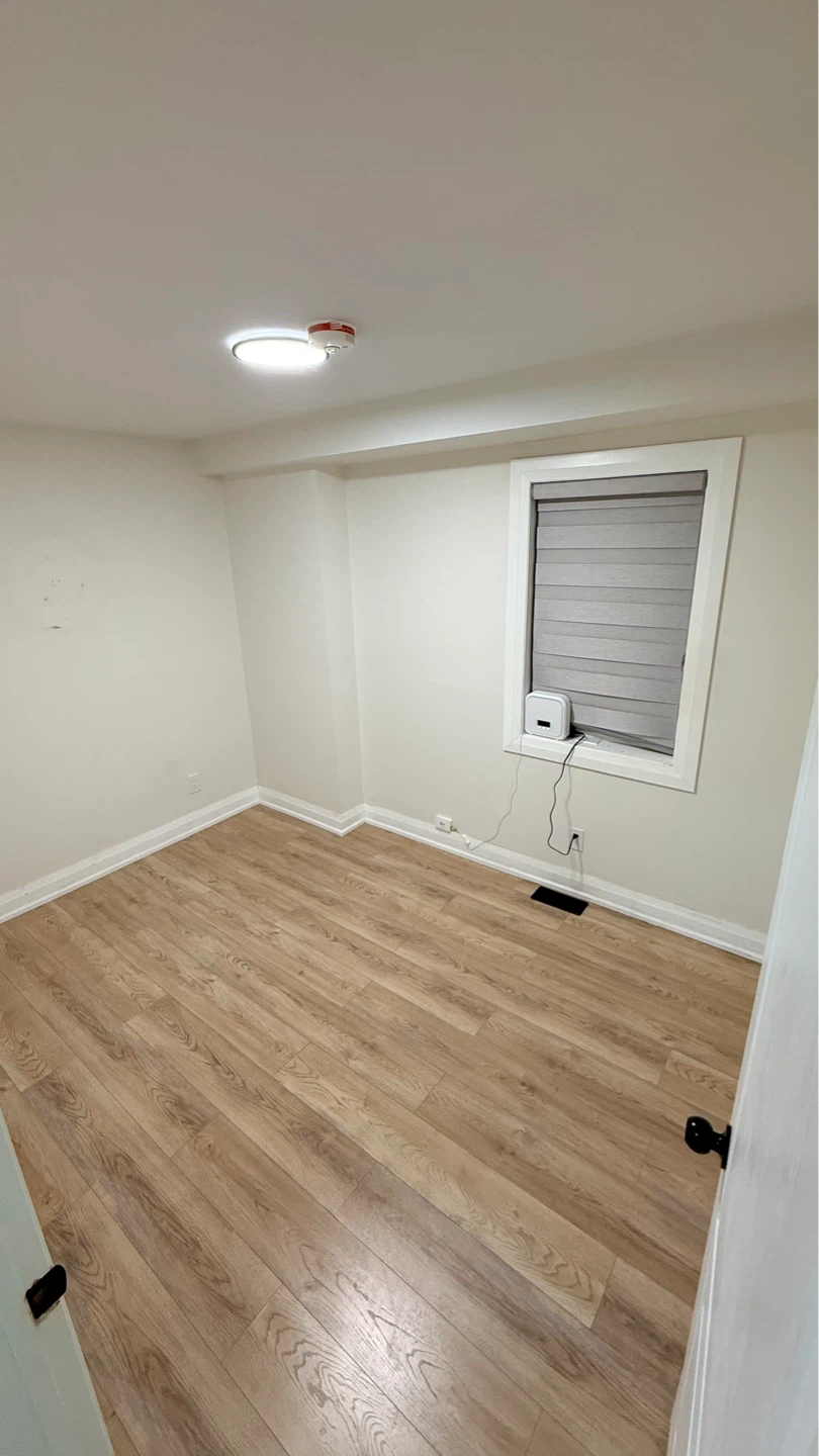 1 Room and bathroom private