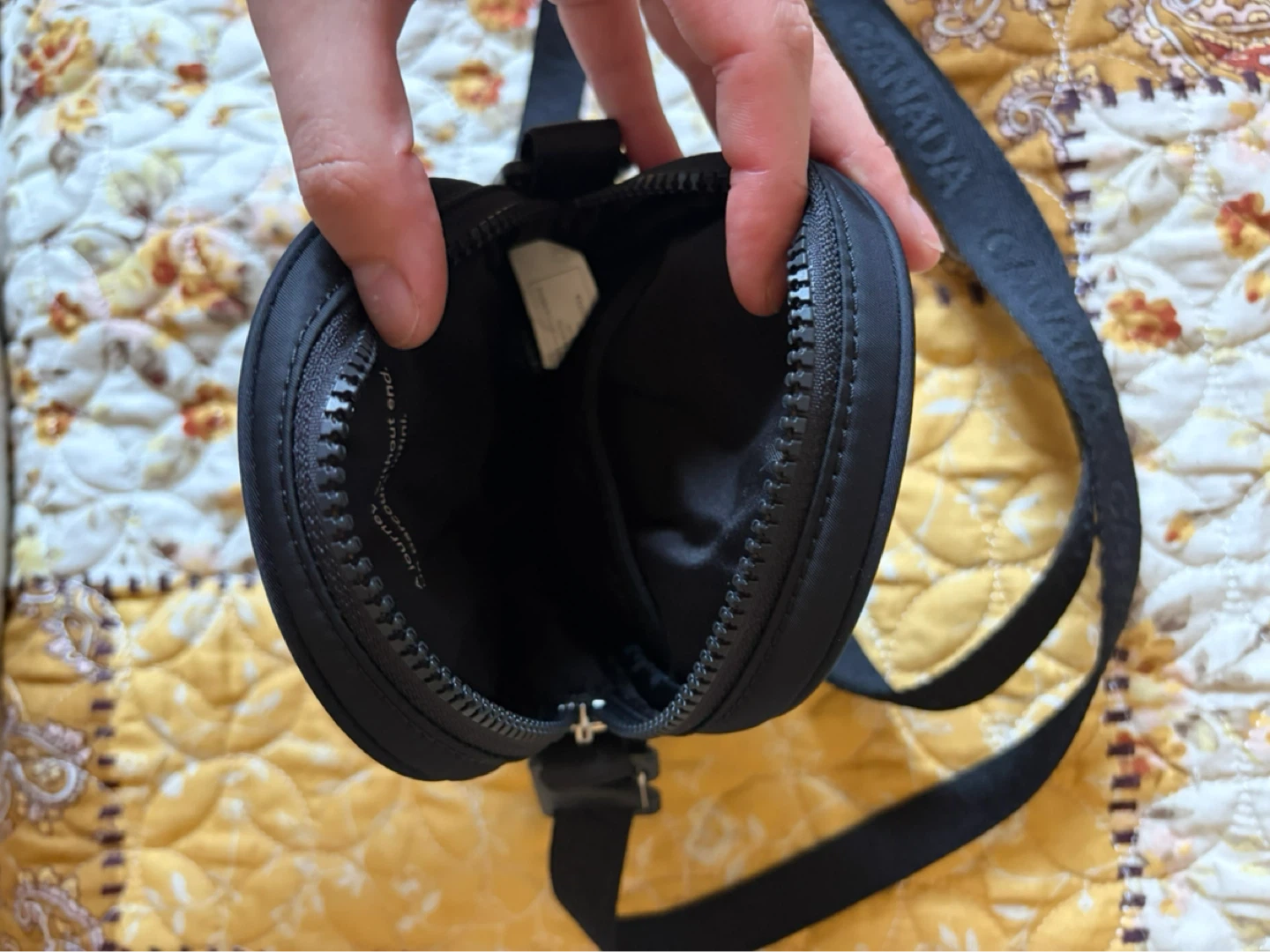 Lululemon Future Legacy Crossbody Bag - photo 4