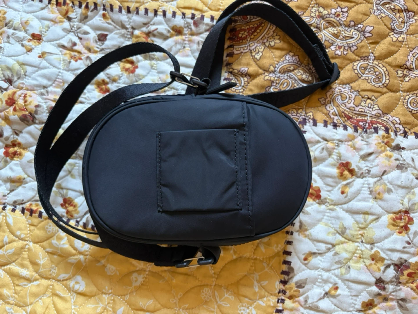 Lululemon Future Legacy Crossbody Bag - photo 5