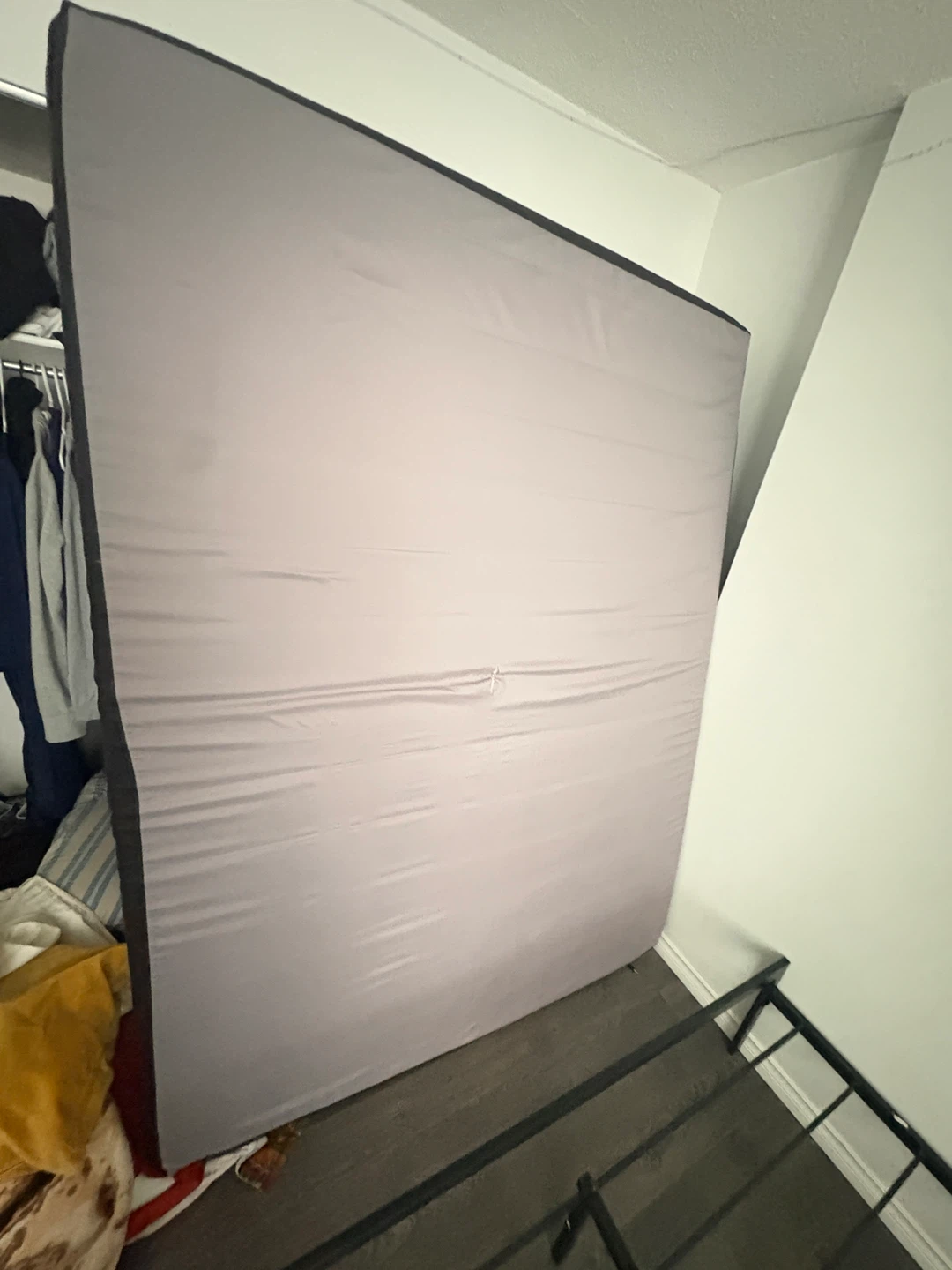 Queen Size Metal Bed Frame with Mattress - photo 5