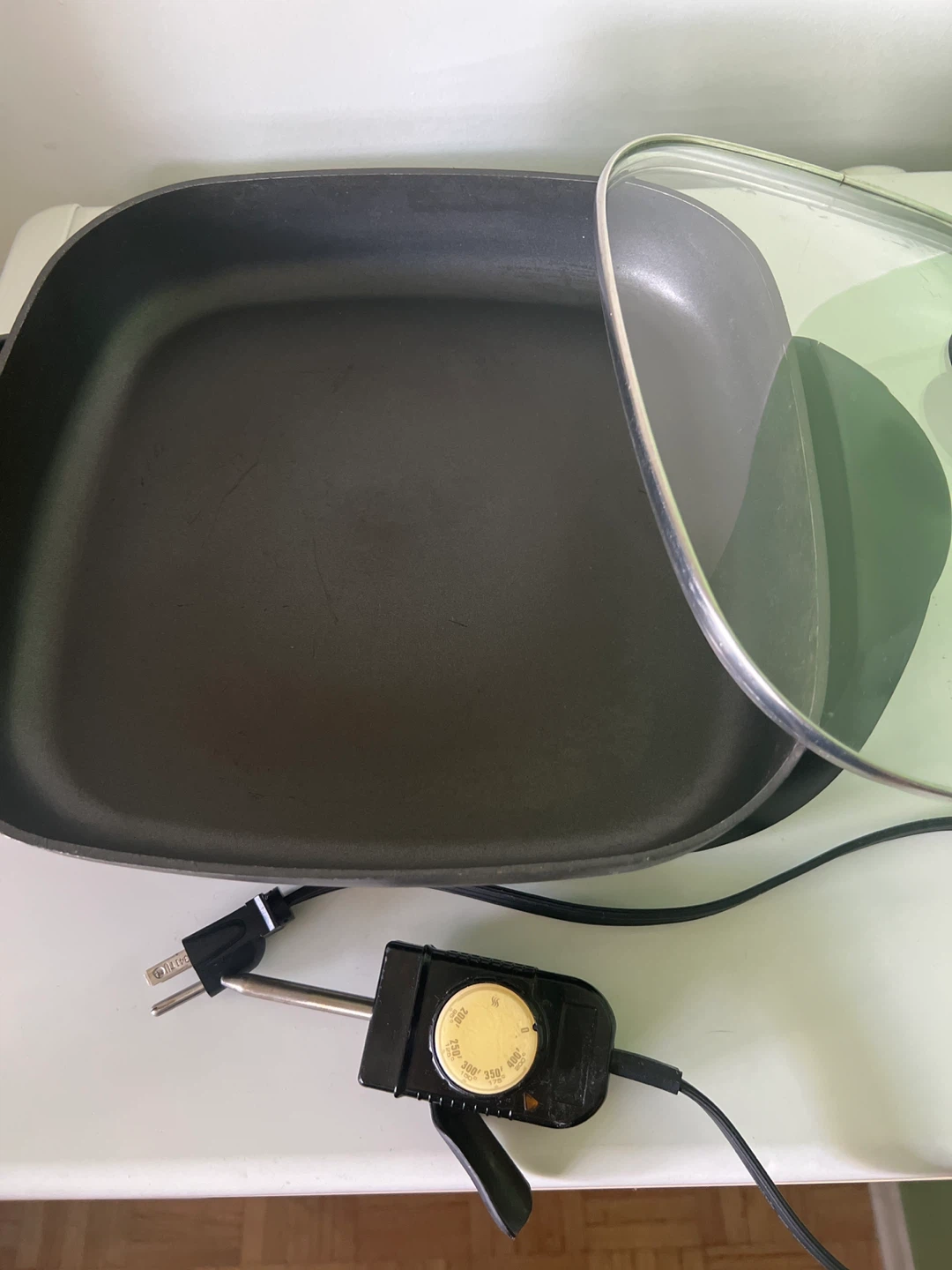 Black & Decker Electric Skillet with Lid - photo 2