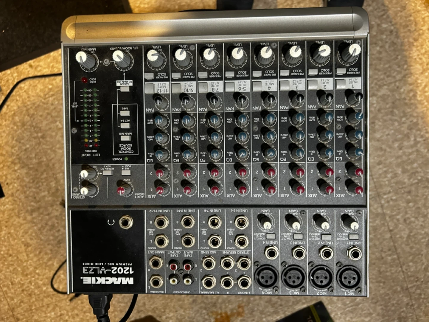 Mackie 1202-VLZ3 Premium Mic/Line Mixer