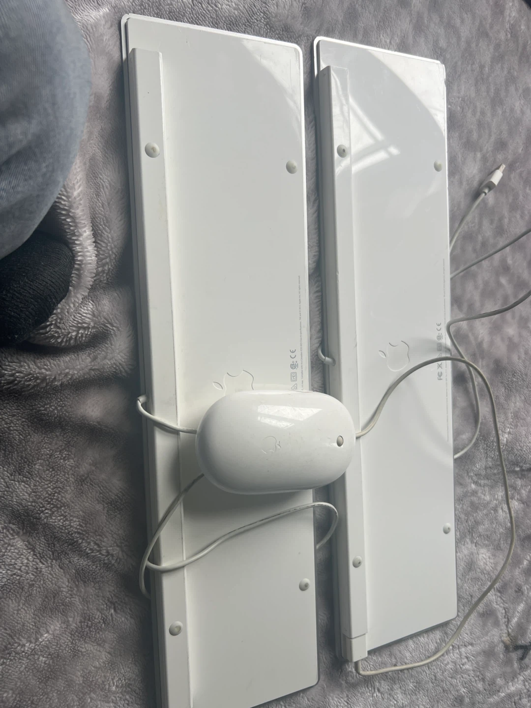 Apple Wired Keyboard and Mouse Bundle - photo 3