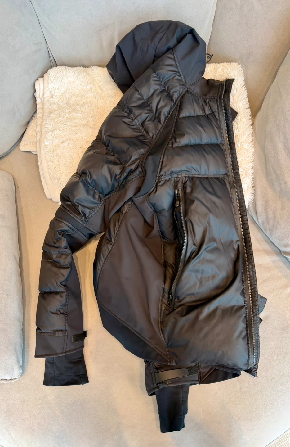 Canada Goose Black Down Jacket - photo 5