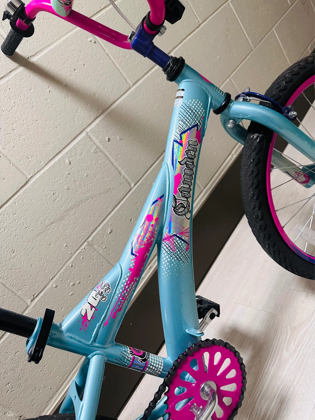 Girls' 20" Bicycle - photo 2