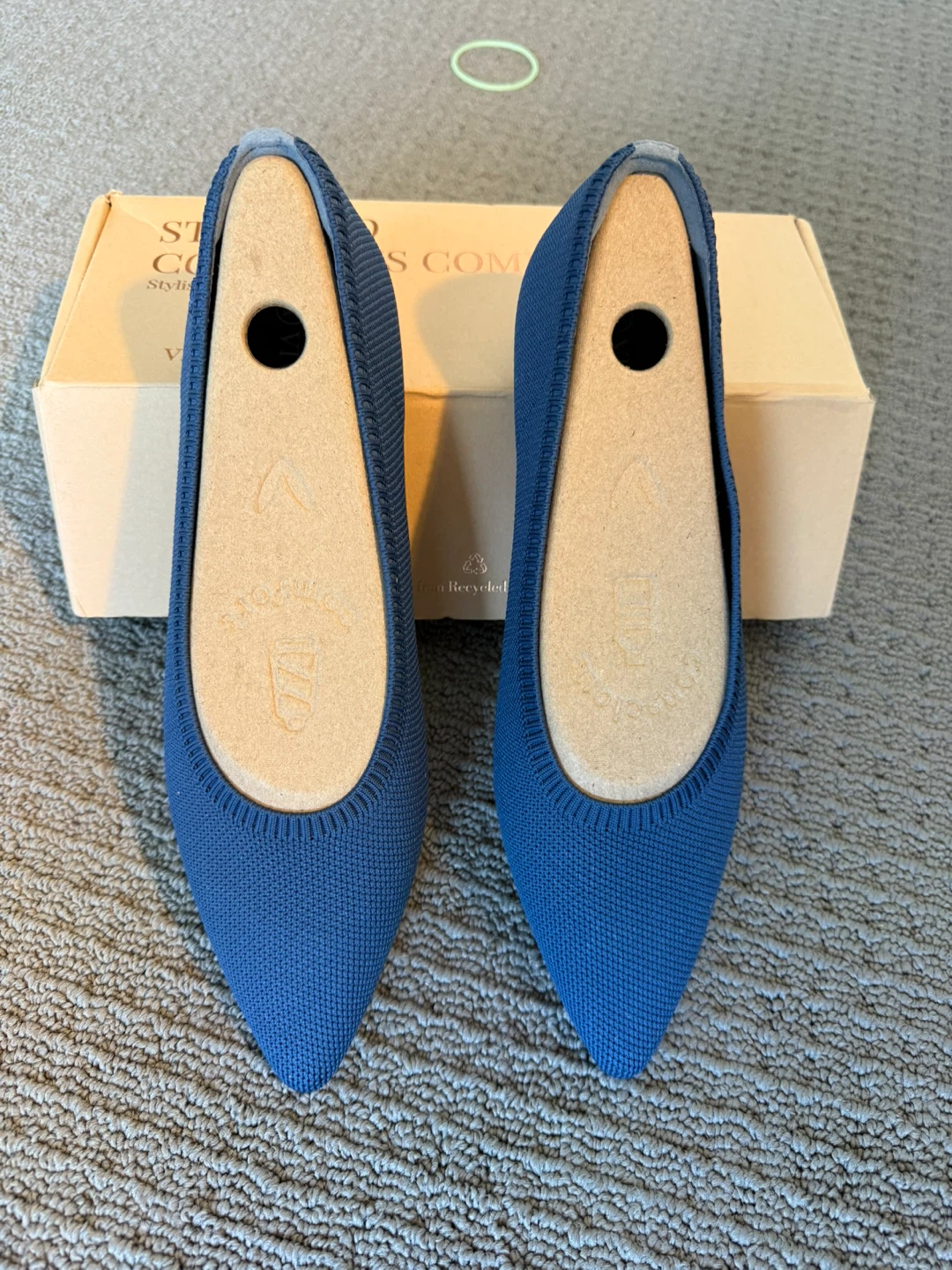 VIVAIA Women's Blue Knit Pointed-Toe Flats - Size EUR 43