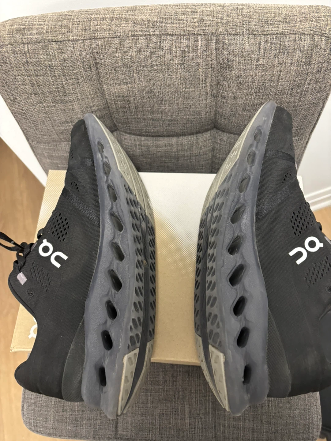 ON Cloudrunner Running Shoes - Black - photo 4
