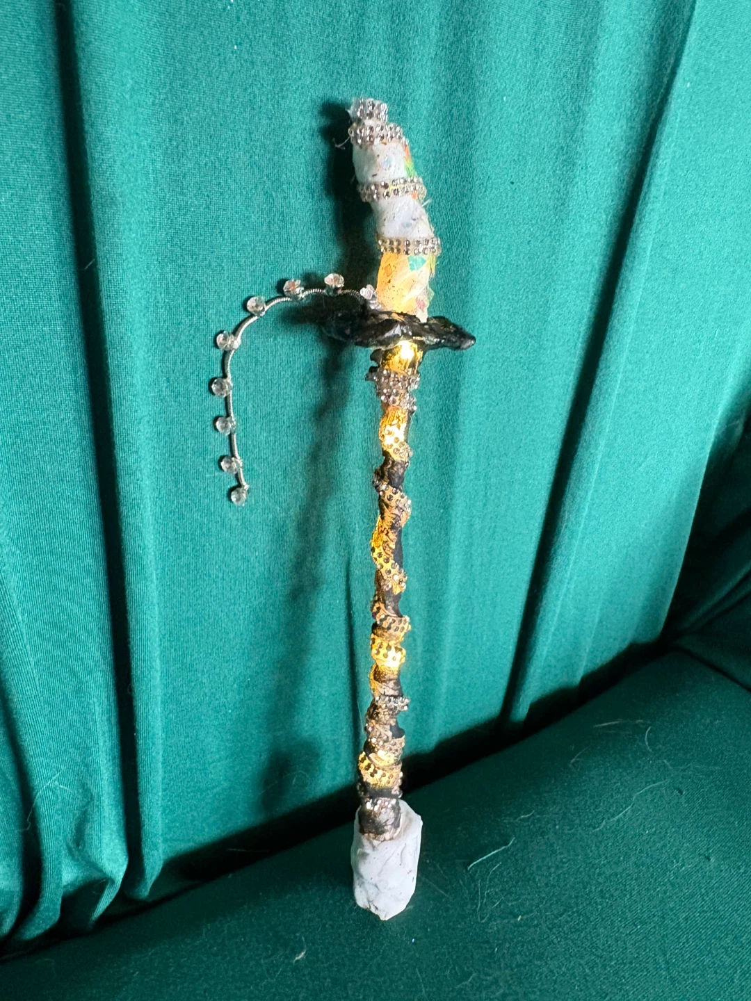 Handmade Decorative Wand with Lights and Gems - photo 3