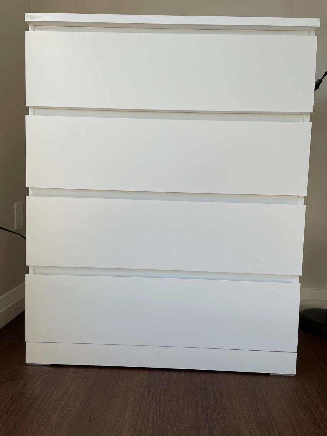 Ikea 4 drawer chest/dresser white