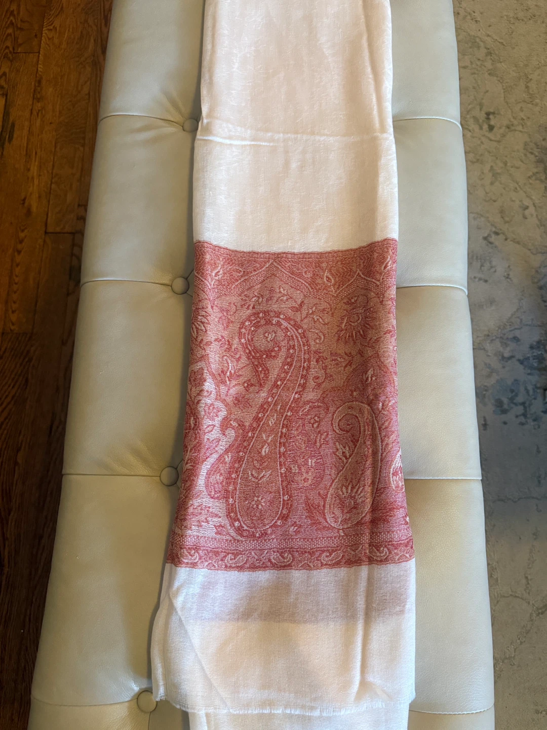 White and Red Paisley Pattern Scarf