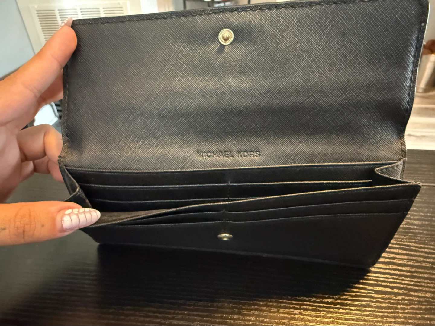 Michael Kors Black Leather Wallet - photo 4