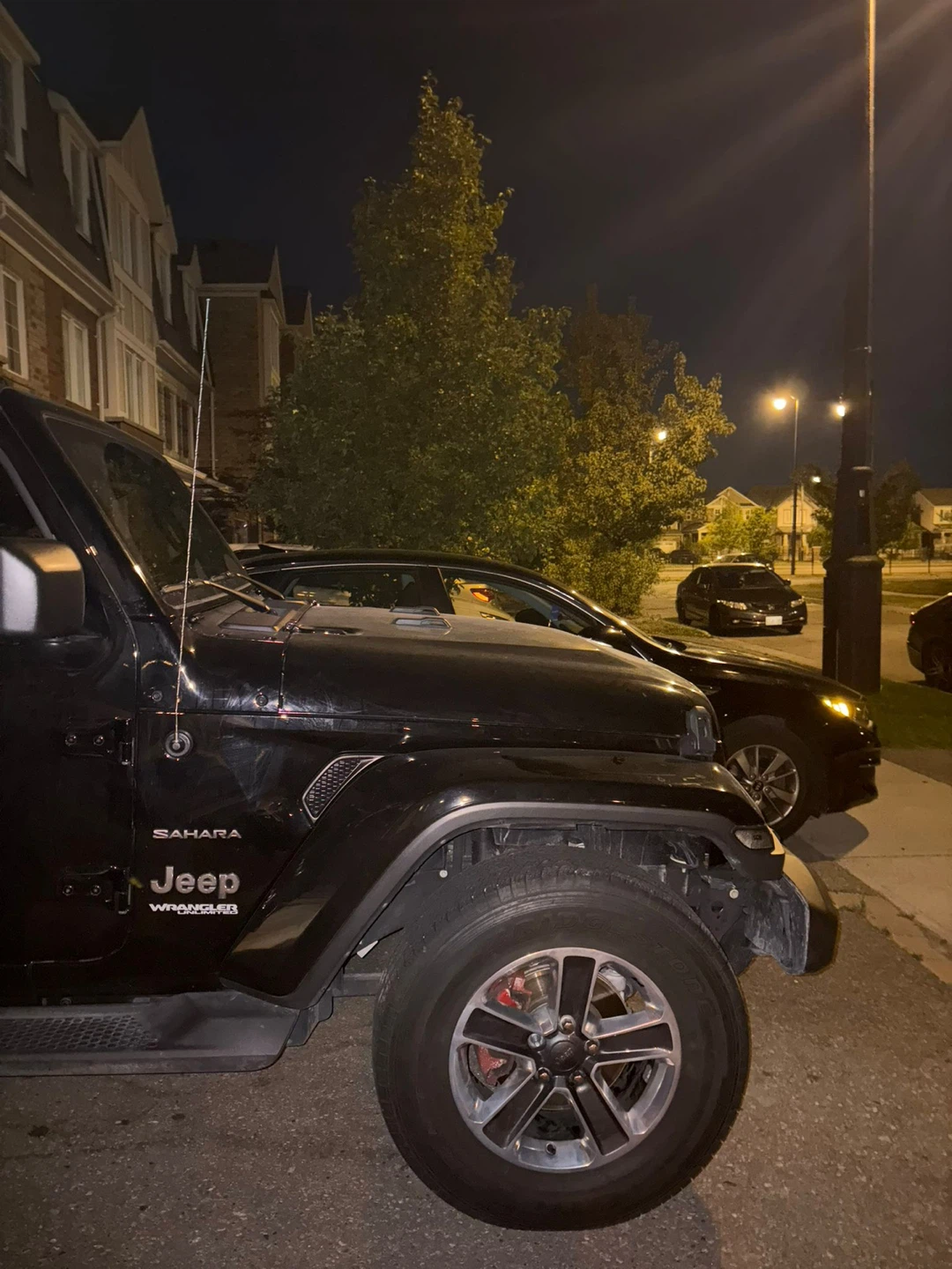 Jeep Wrangler Sahara Wheels and Tires - photo 2