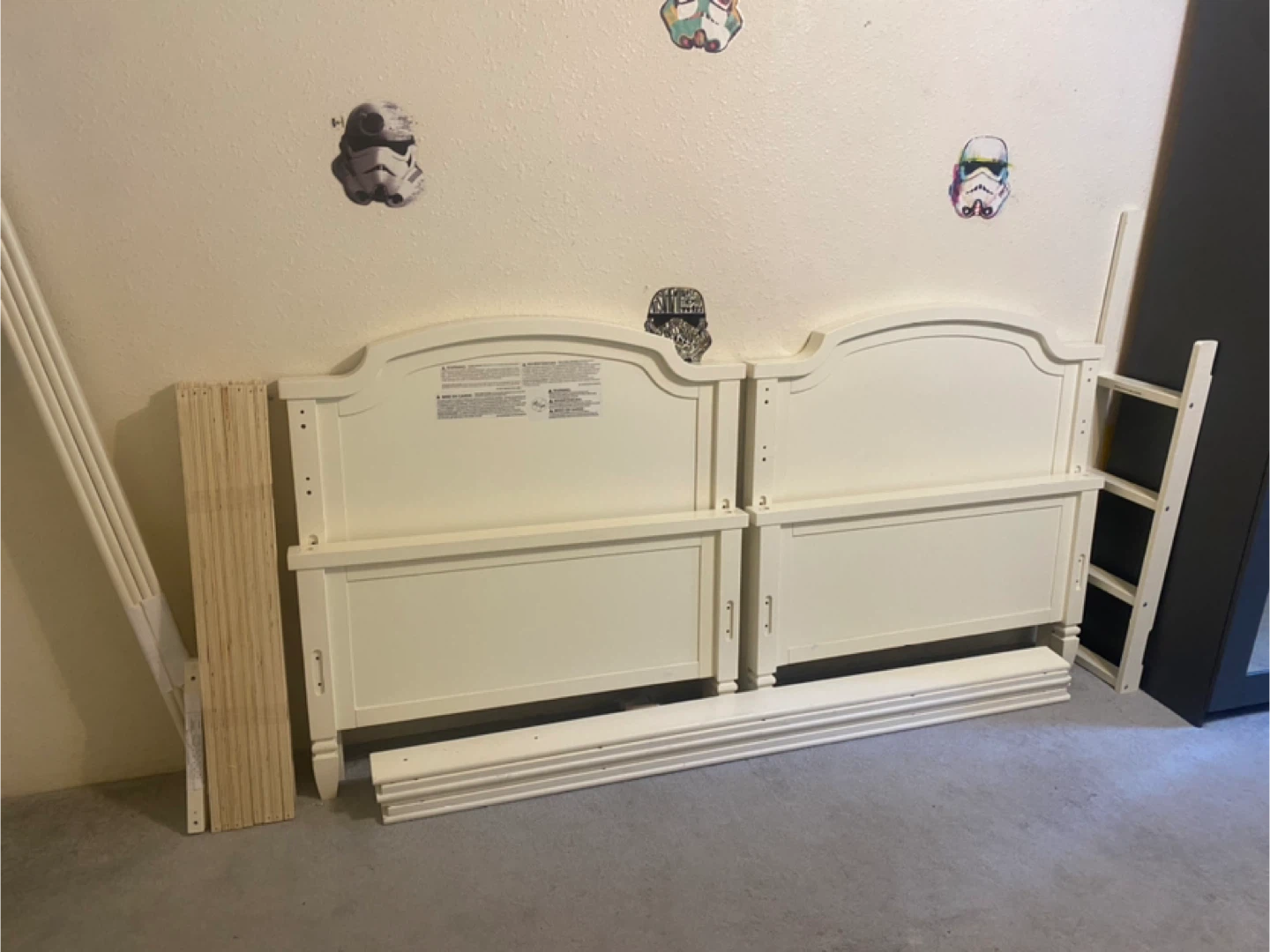 White Wooden Twin Bunk Bed Frame - photo 3