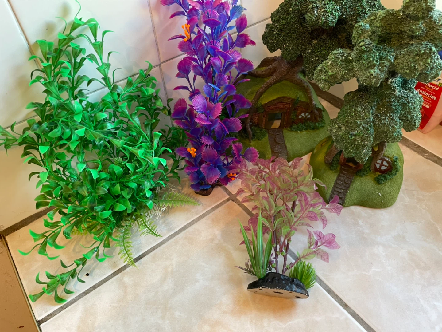 Fish Tank Decor Lot - photo 2