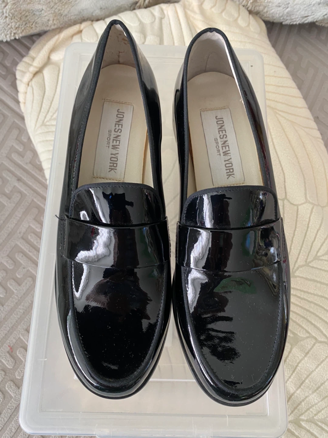 JONES NEW YORK SPORT Black Patent Loafers