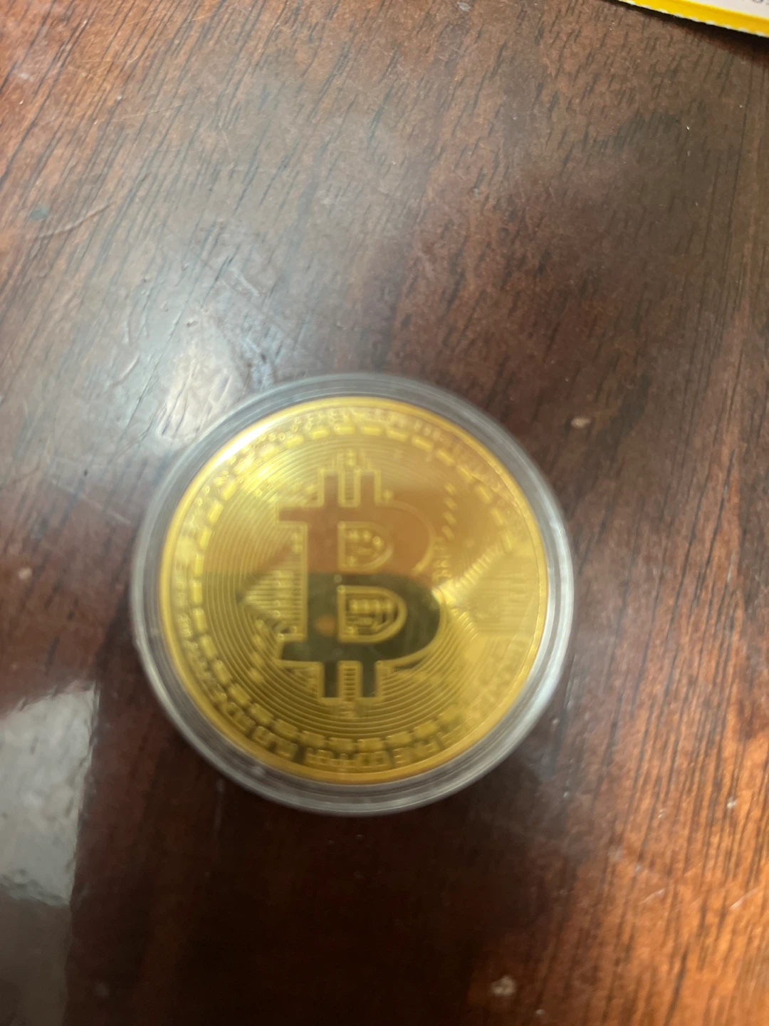 Gold plated bit coin - photo 2