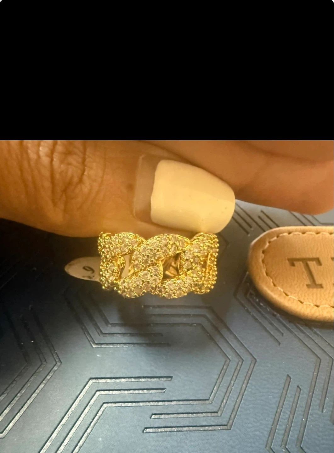 Gold Chain Link Ring with Crystals - Size 6 - photo 5