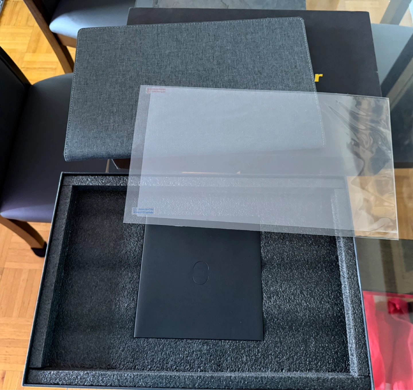 New- 15.6” Portable Monitor - photo 3