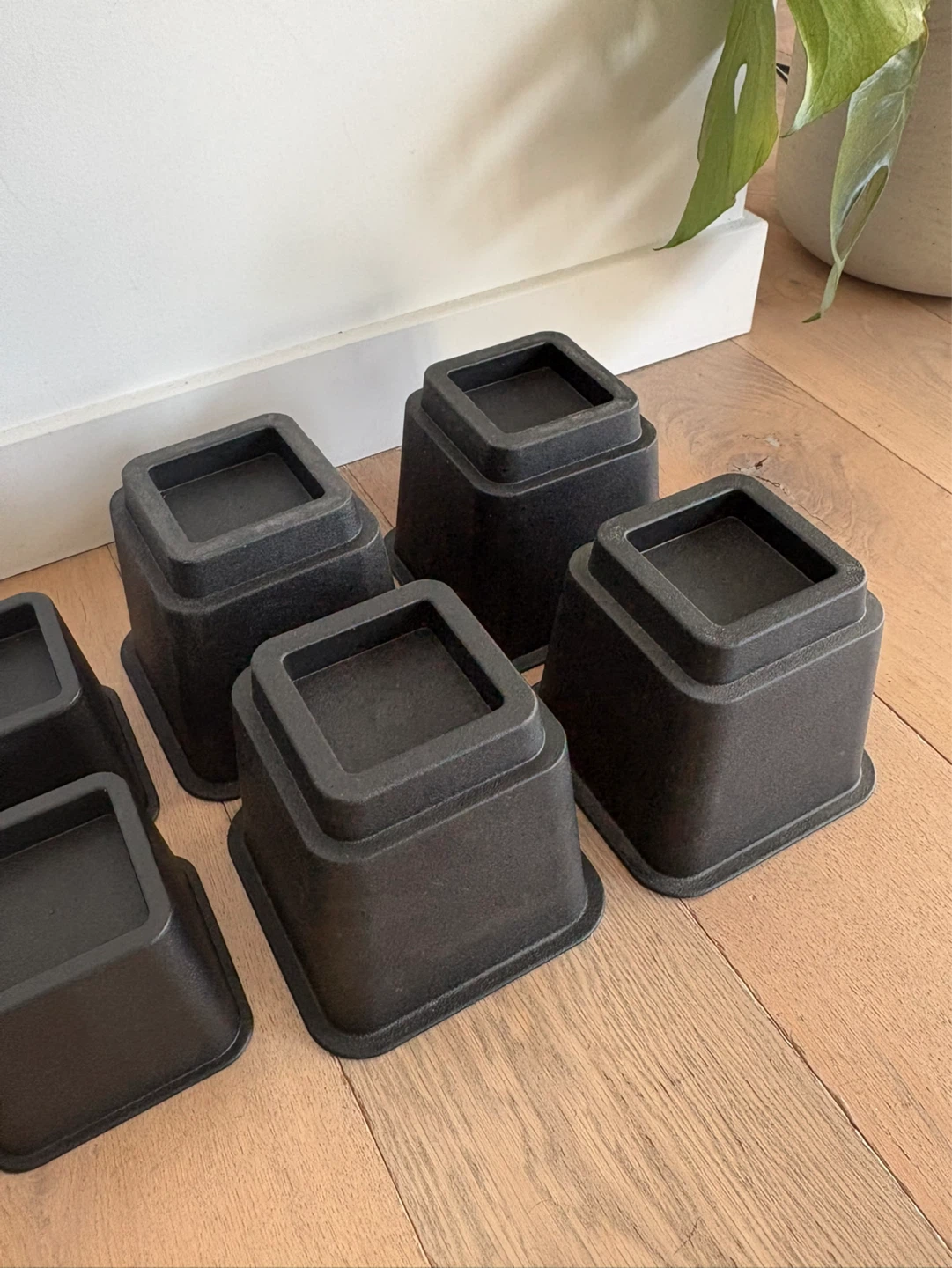 Heavy duty furniture risers - photo 3