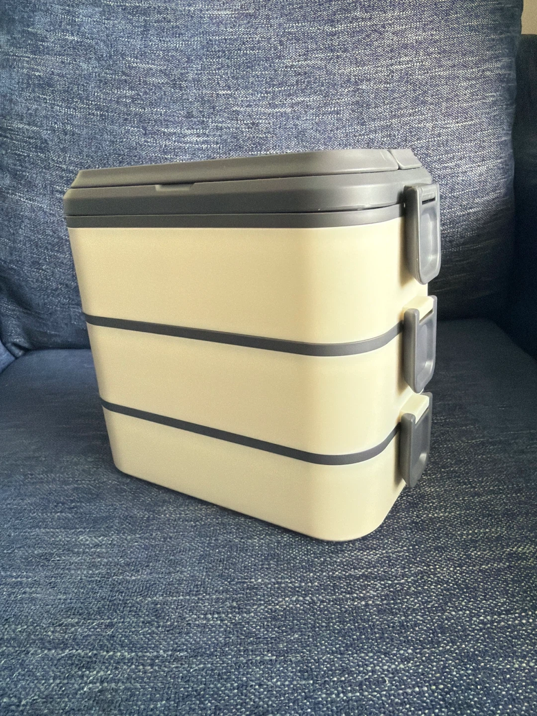 Kenuket 3-Layer Lunch Box with Utensils - 3L