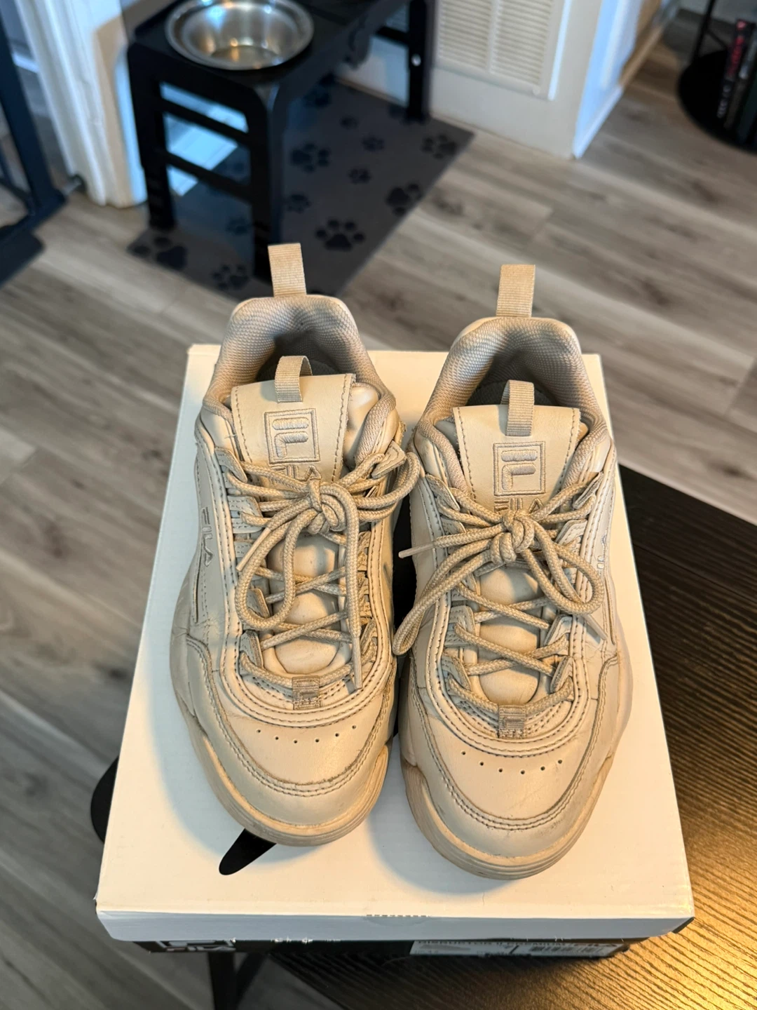 Fila Disruptor II Premium Women's Sneakers Size 7 - photo 3
