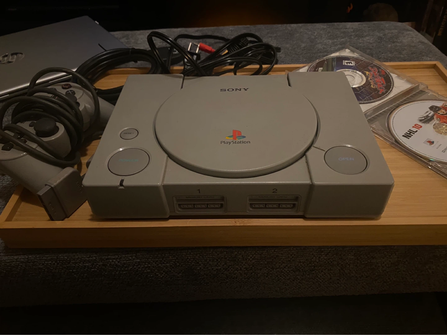 Playstation 1 + Remote