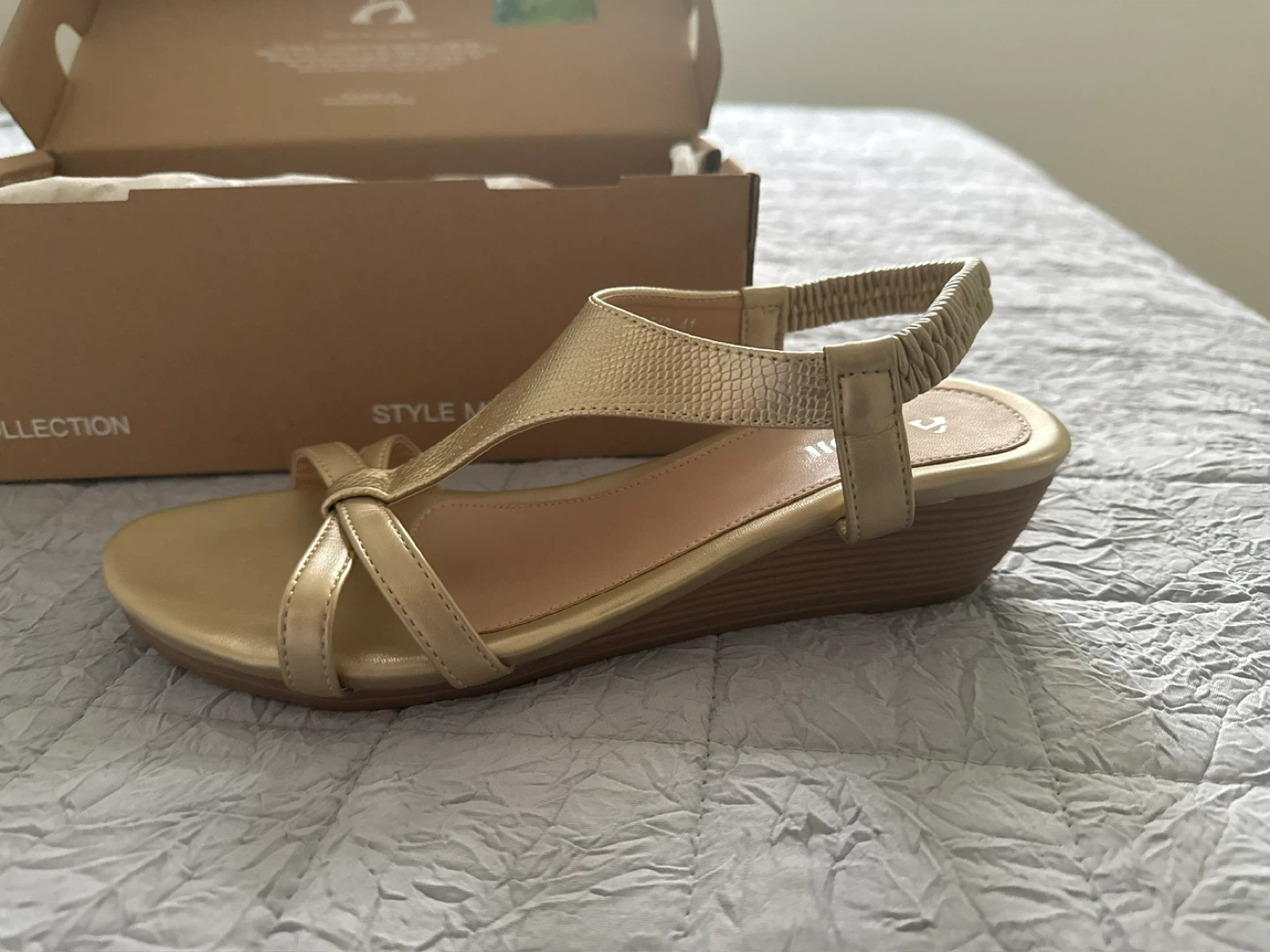 Women's Gold Wedge Sandals - photo 2