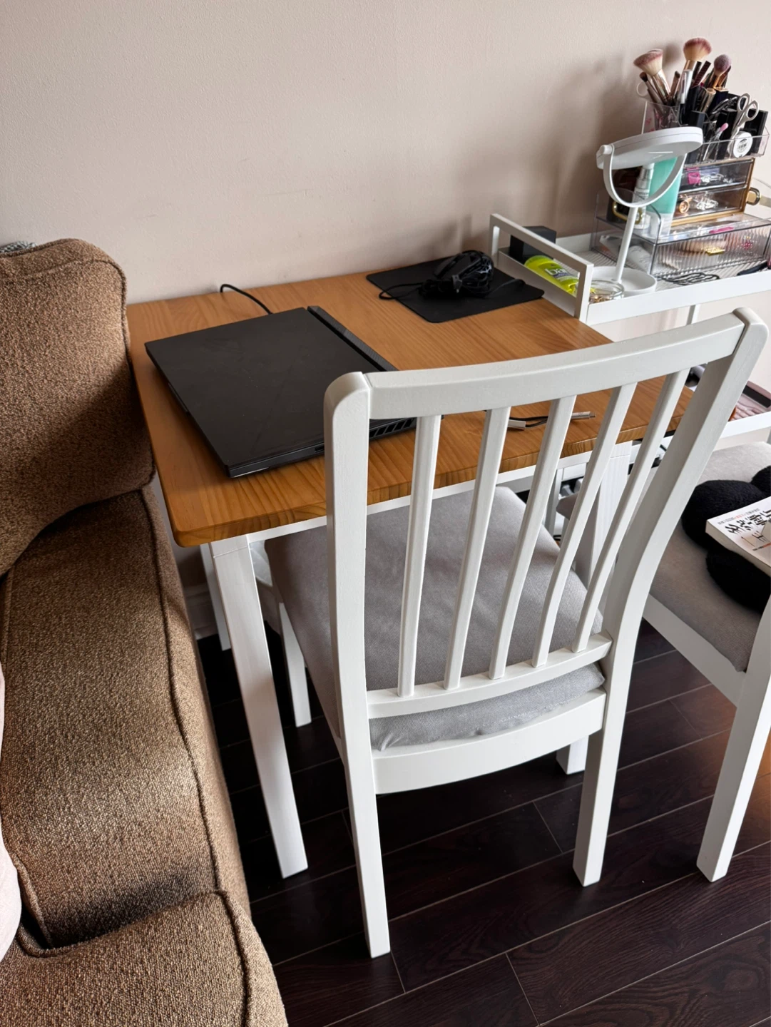 Dining table sets