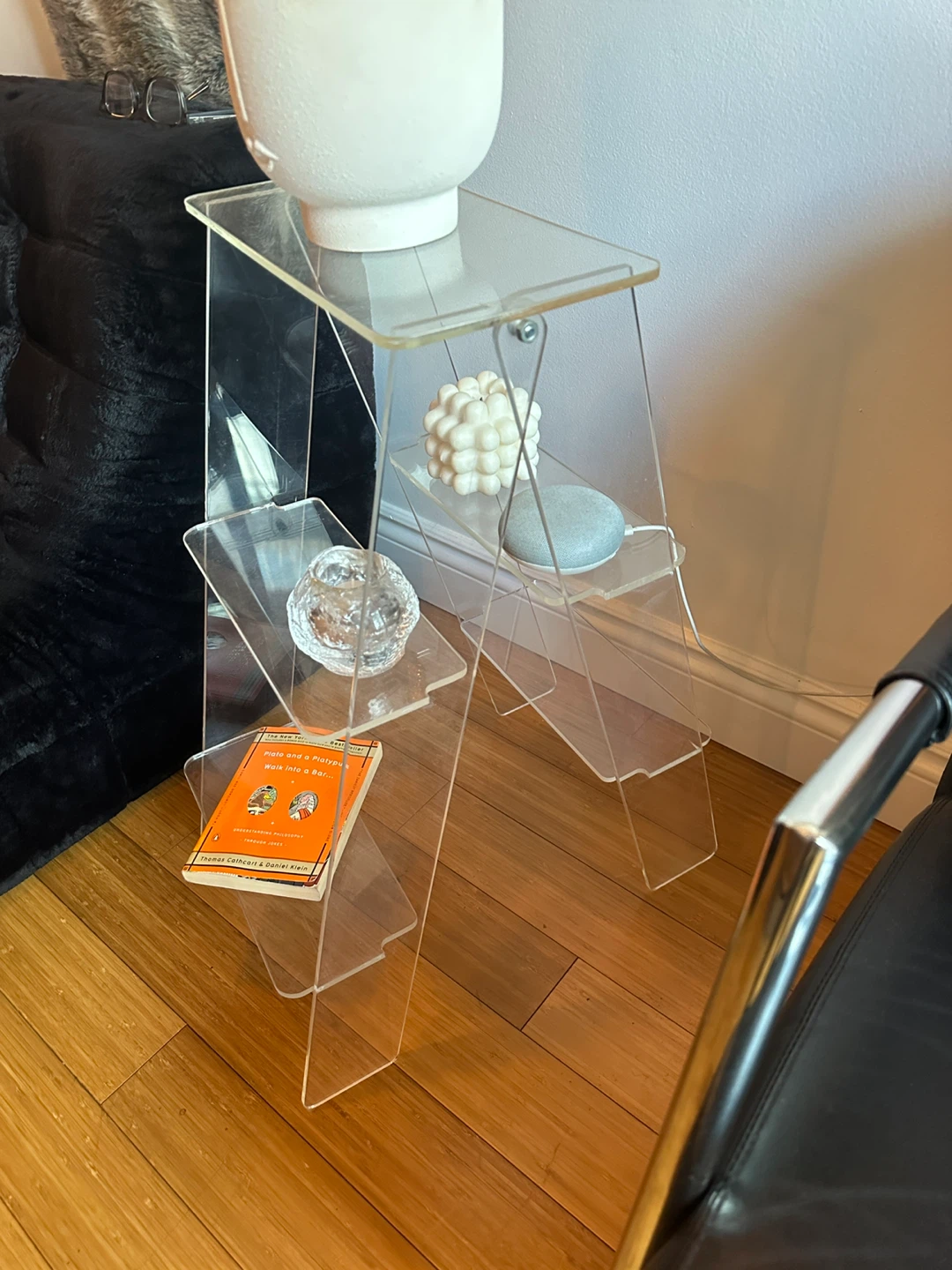 VINTAGE MCM CLEAR ACRYLIC LUCITE STEP LADDER ACCENT TABLE SHELF