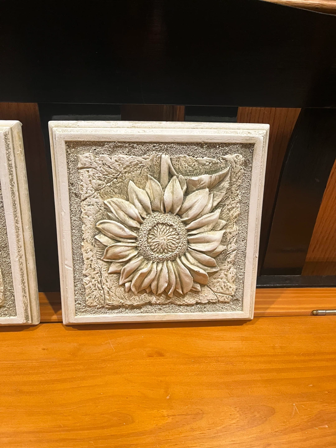 Set of 2 Embossed Floral Wall Art Plaques - photo 2