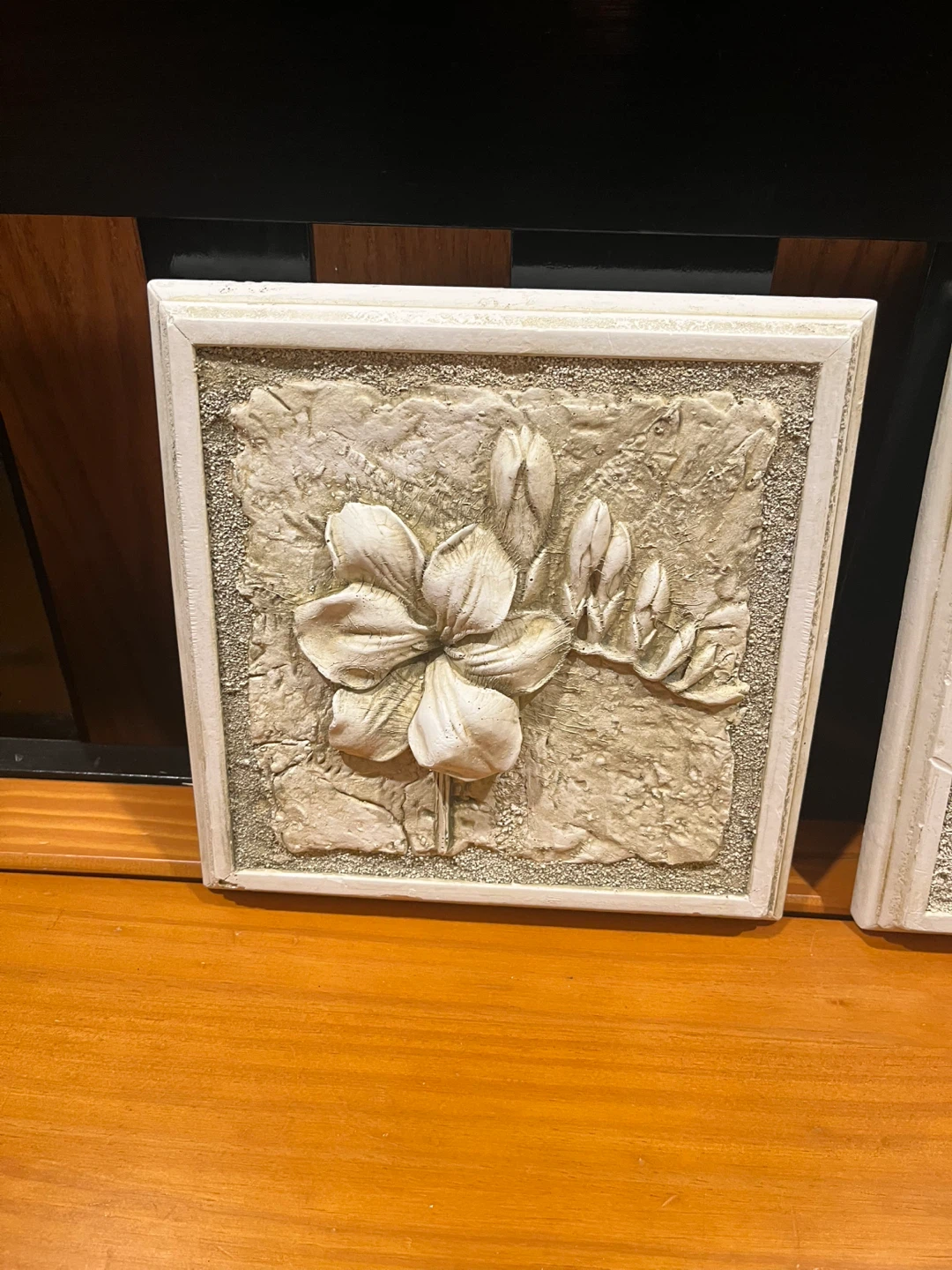 Set of 2 Embossed Floral Wall Art Plaques - photo 3
