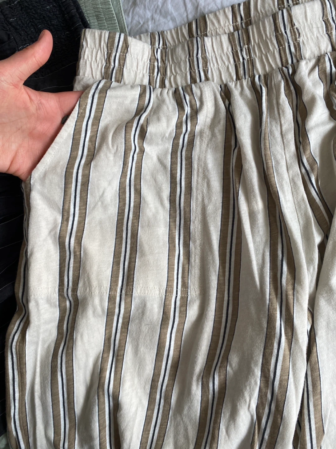 American Eagle Striped Cropped Pants - Size M - photo 5