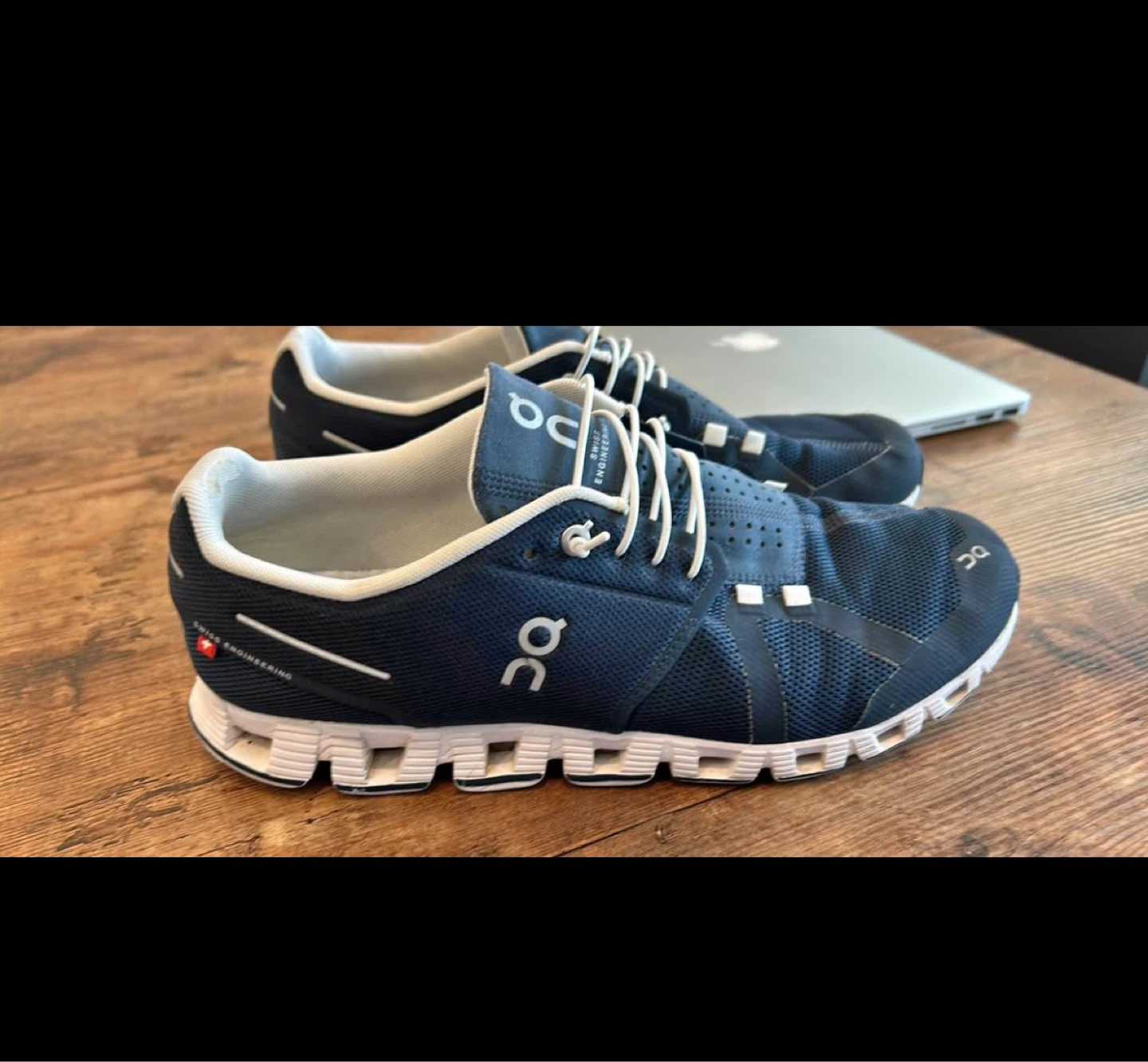 On Cloud Running Shoes - Men's Size M11