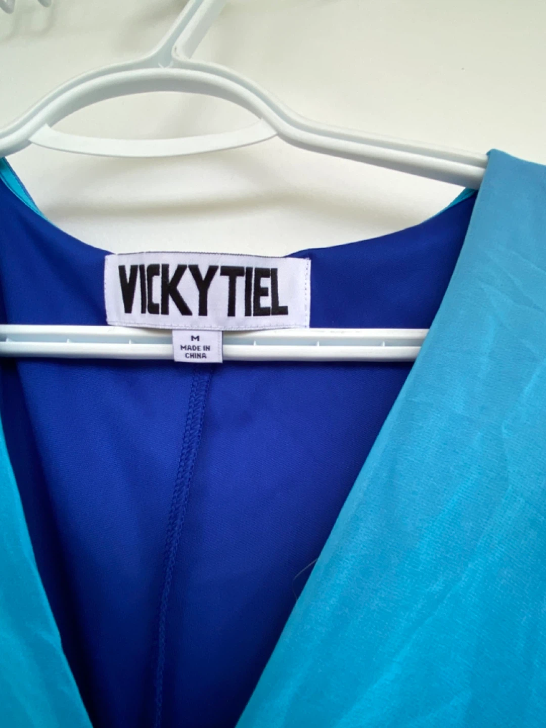Vicky Tiel Blue Ombre Chiffon Layered Dress Size M - photo 4