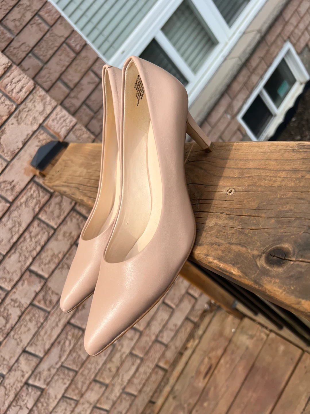 Nine West Women's nude Leather Heels Size 8.5M - photo 2