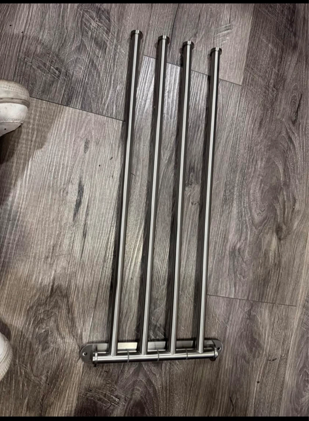 Swinging Towel Rack Holder - photo 2
