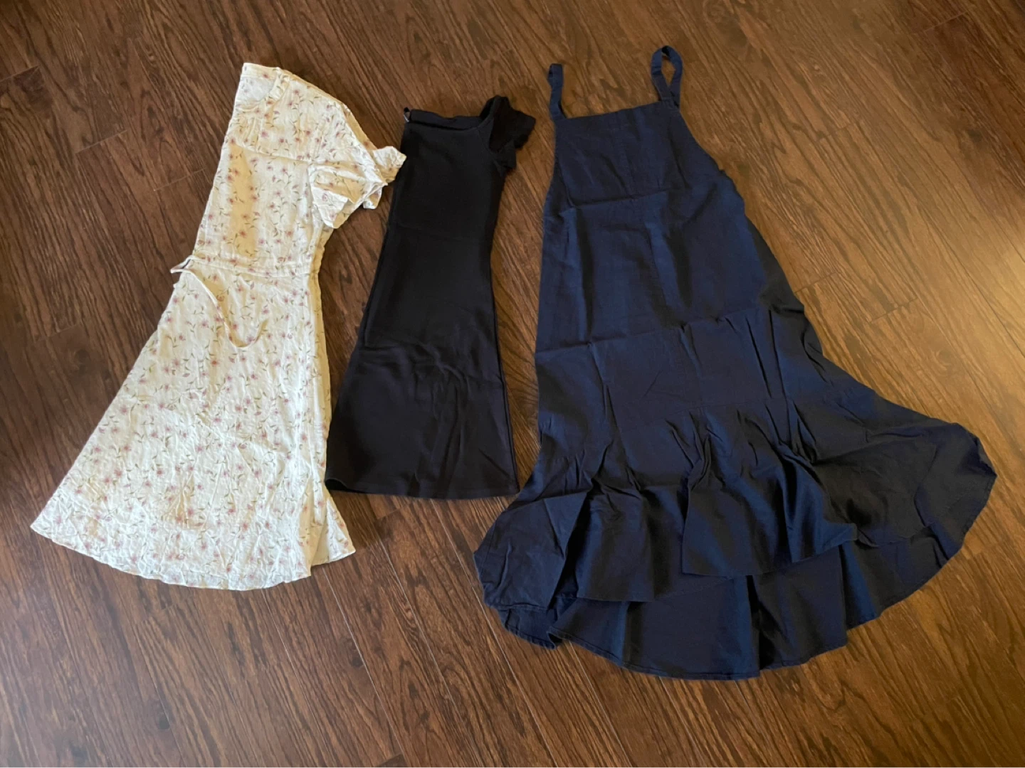 Women's Clothing Bundle - photo 5