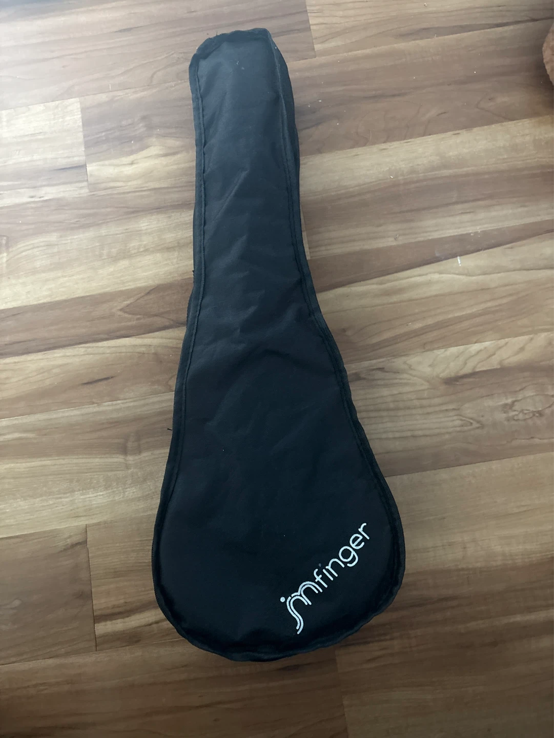 Ukulele - photo 2