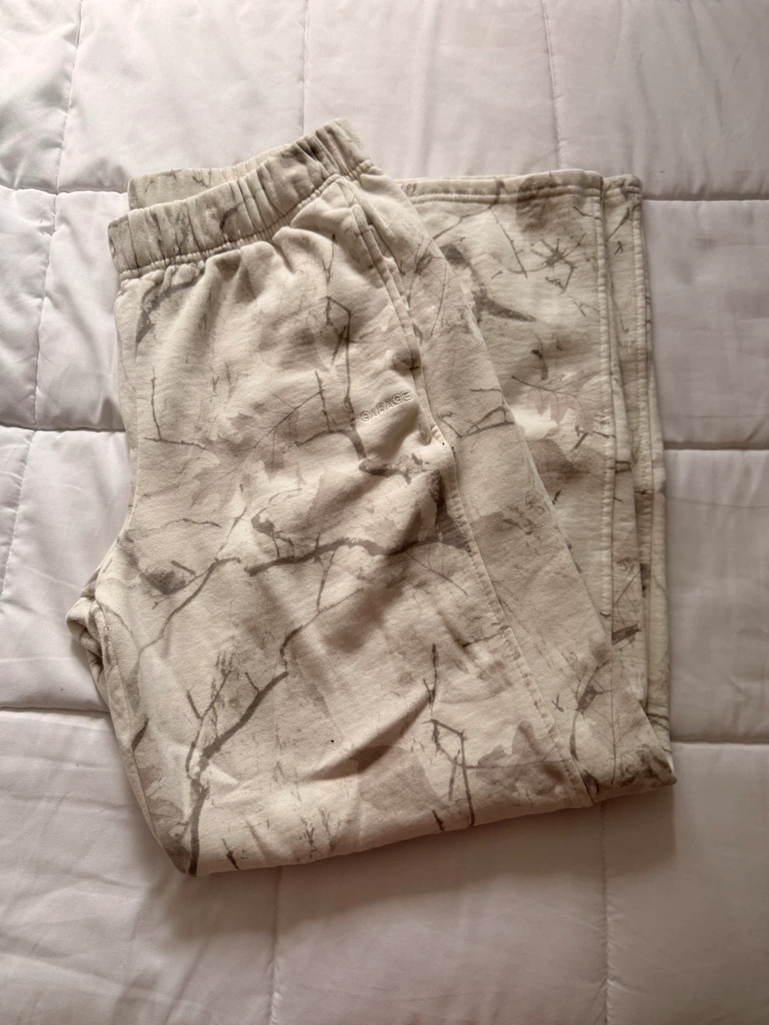 Garage Winter Camo Sweatpants