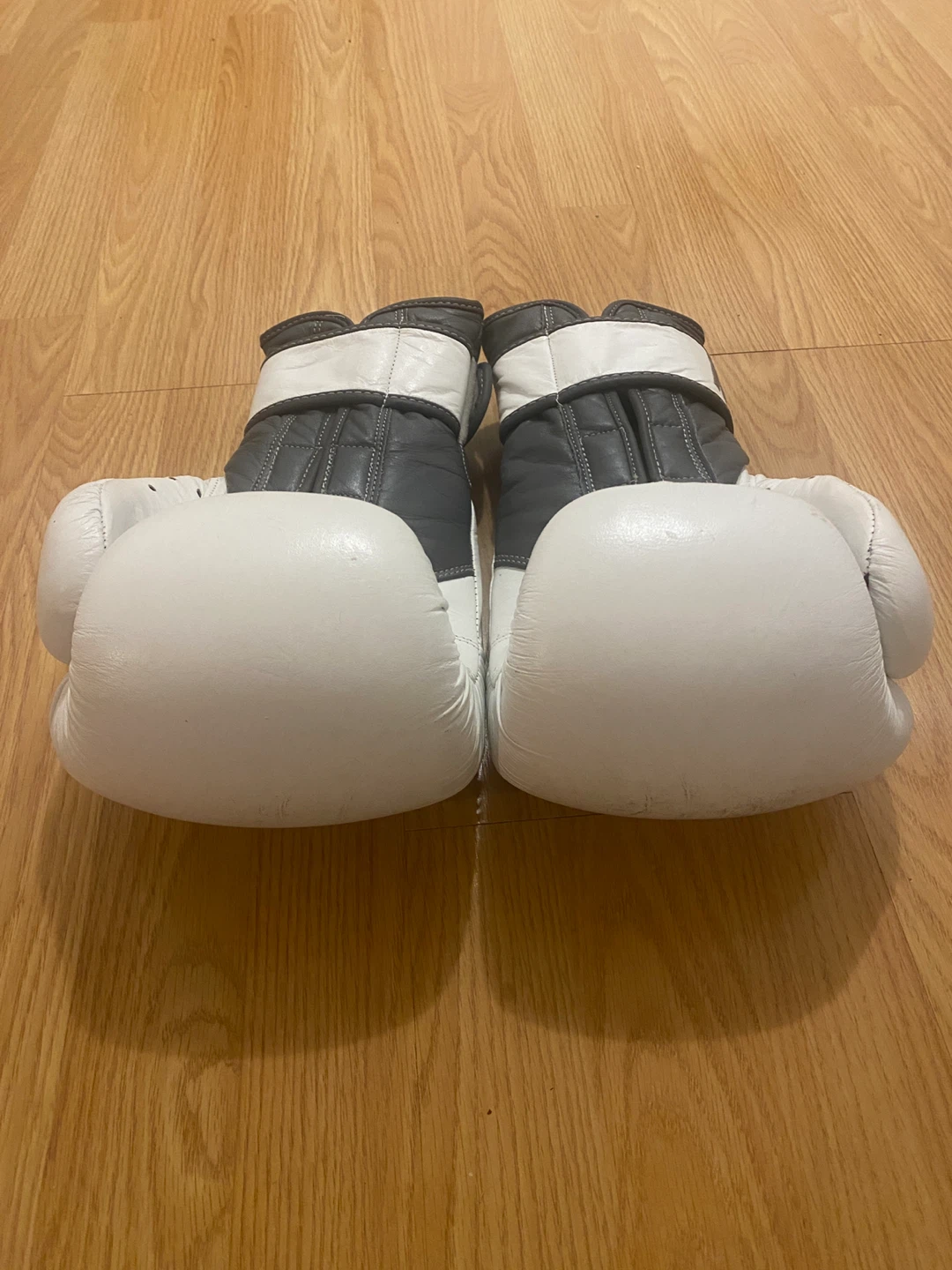 Boxing Gloves - photo 4