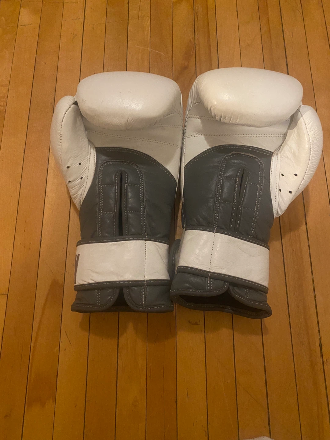 Boxing Gloves - photo 2