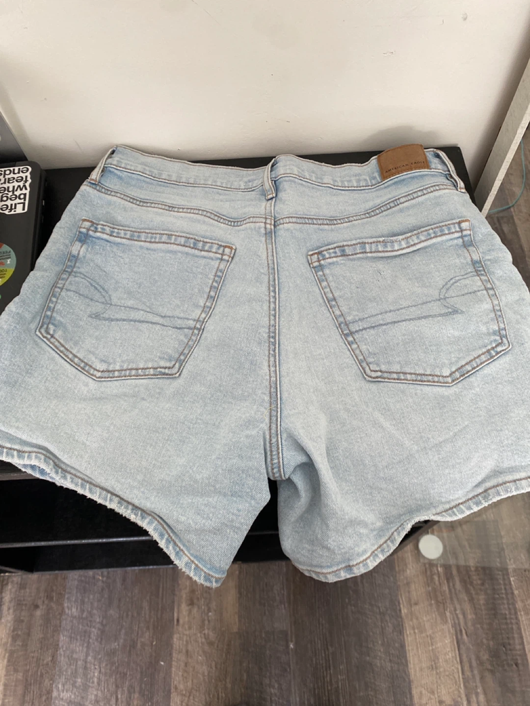 American Eagle Light Wash Denim Shorts - photo 2