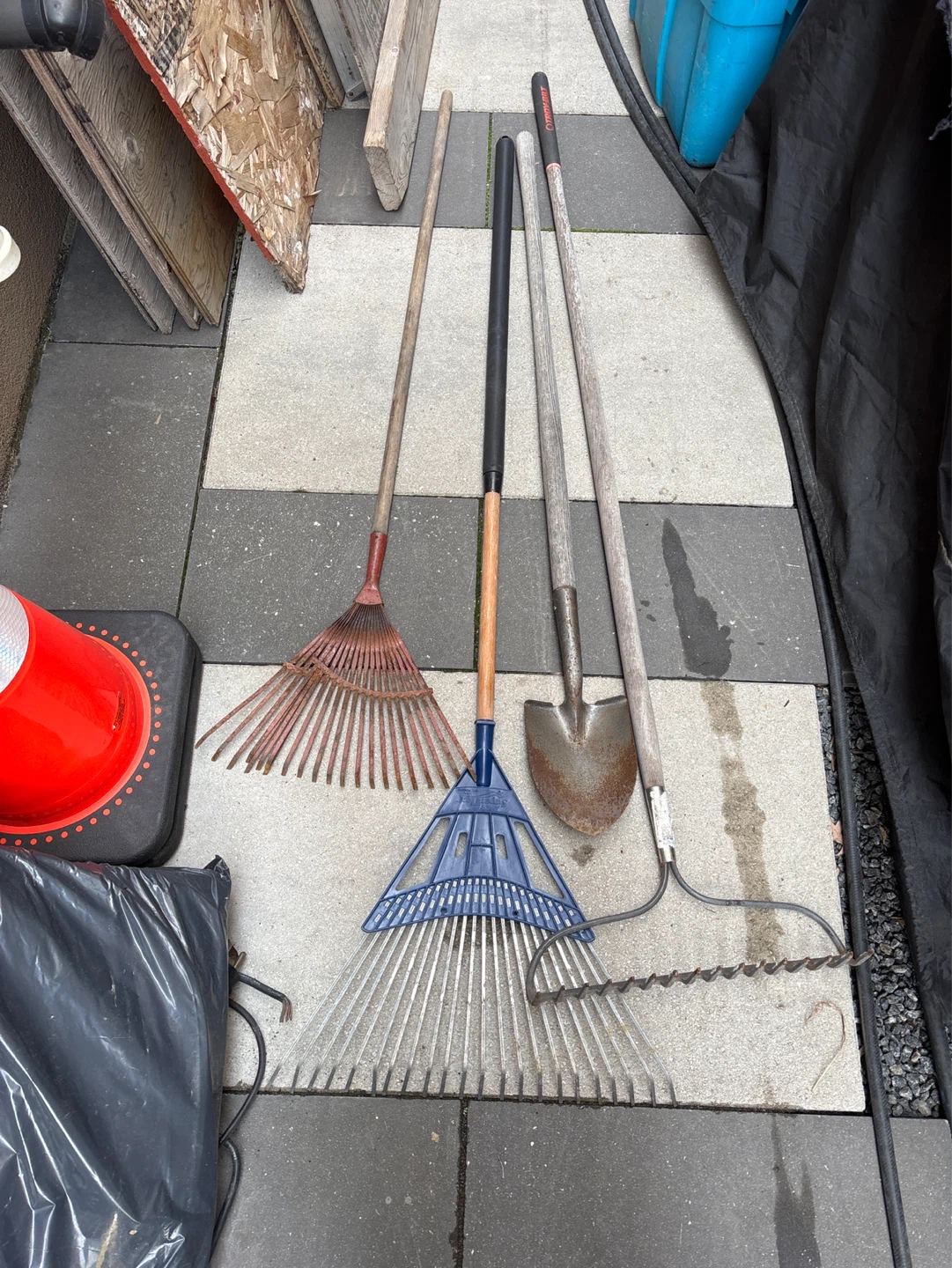 Gardening Tool Lot - Rakes & Shovel