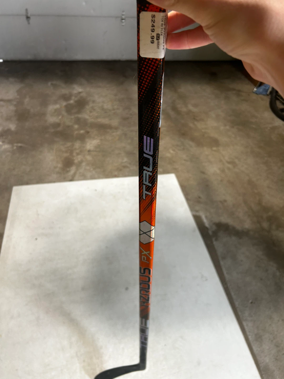 True Hzrdos intermediate hockey stick righty - photo 3